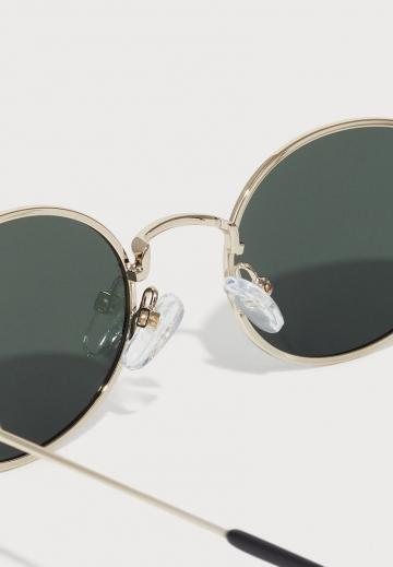 Солнечные очки