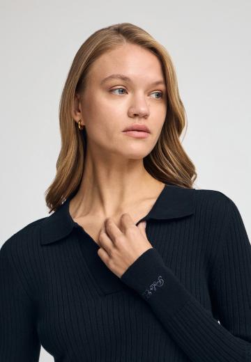 Вязаное платье