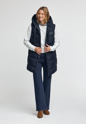 Длинный жилет