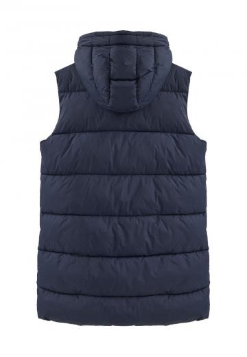 Длинный жилет