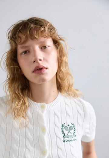 Вязаная кофта