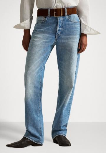 Прямые джинсы