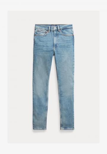 Узкие джинсы