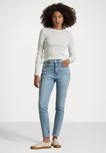 Узкие джинсы