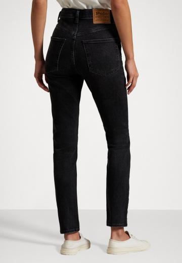 Узкие джинсы