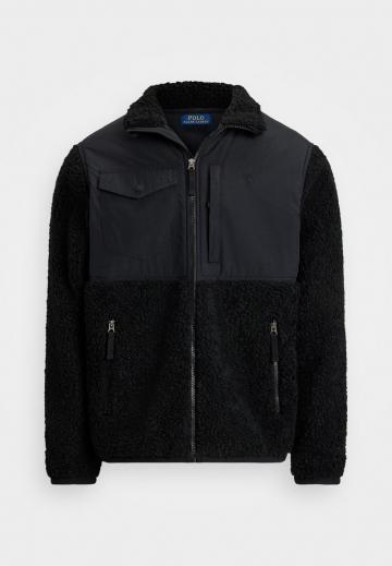 Флисовая куртка