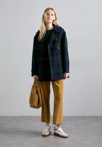 Шерстяное пальто