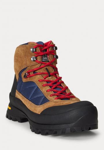 Ботинки на шнуровке