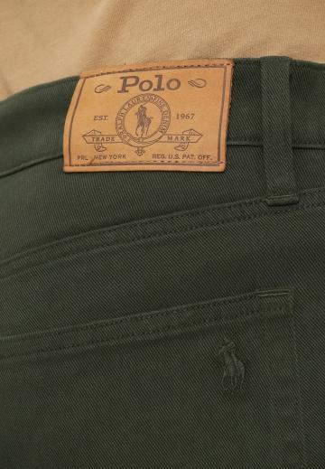 Узкие джинсы