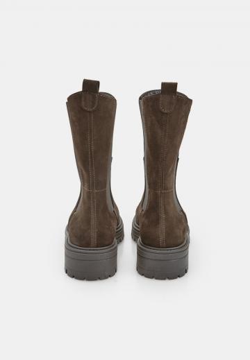 Ботинки челси