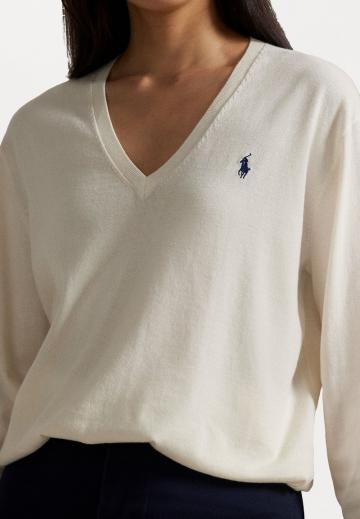 Пуловер с вырезом V