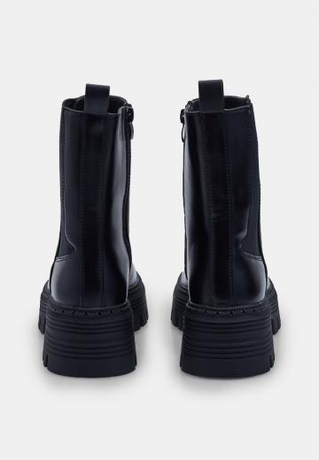 Полусапожки на платформе