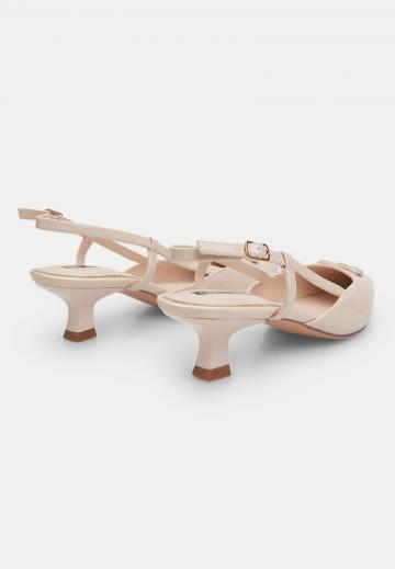 Туфли с ремешком