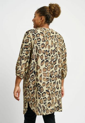 Длинная блузка