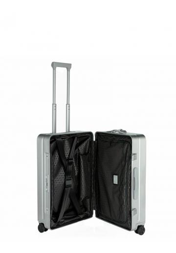 Чемодан на колесах