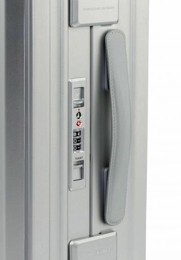 Чемодан на колесах