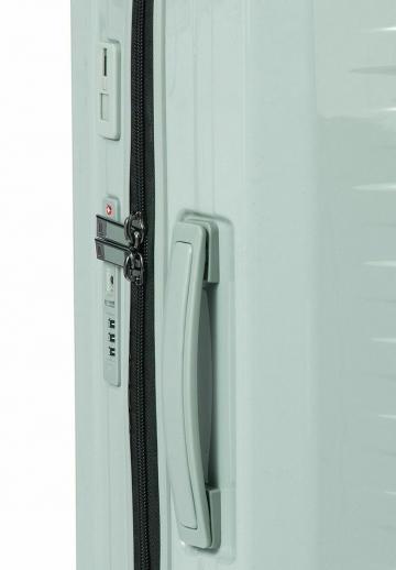 Чемодан на колесах