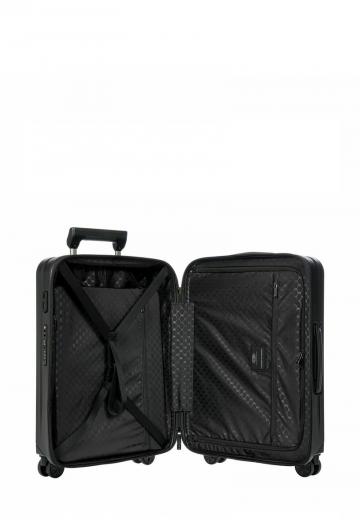 Чемодан на колесах