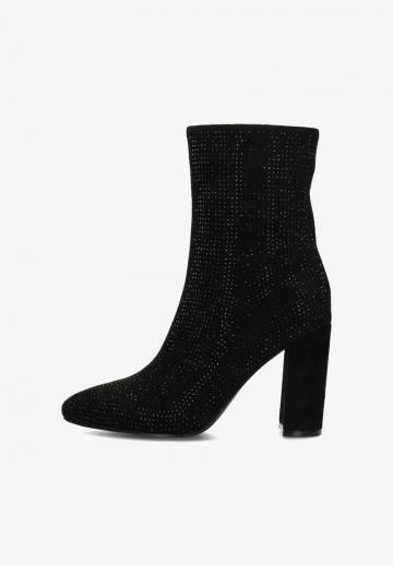 Полусапожки на высоком каблуке