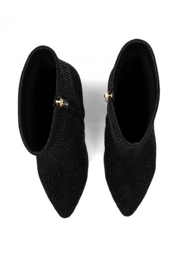 Полусапожки на высоком каблуке