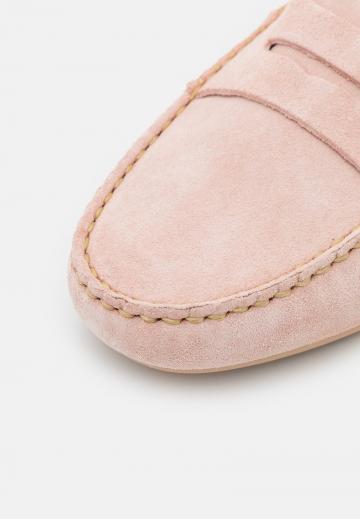 Гандбольные кроссовки