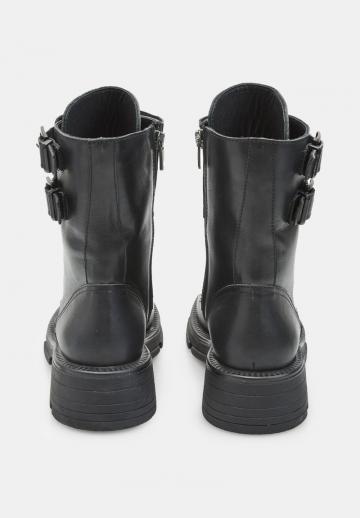 Ковбойские сапожки