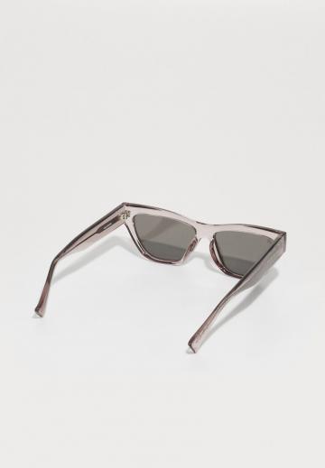 Солнечные очки