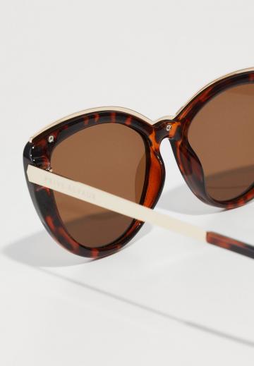 Солнечные очки