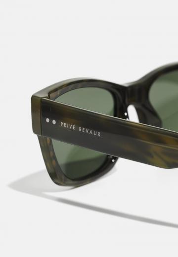 Солнечные очки