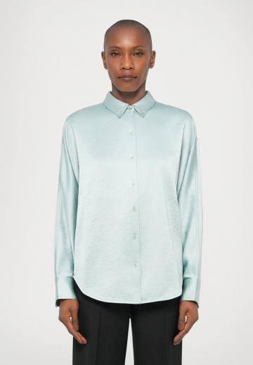 Атласная блузка