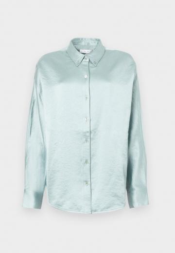 Атласная блузка