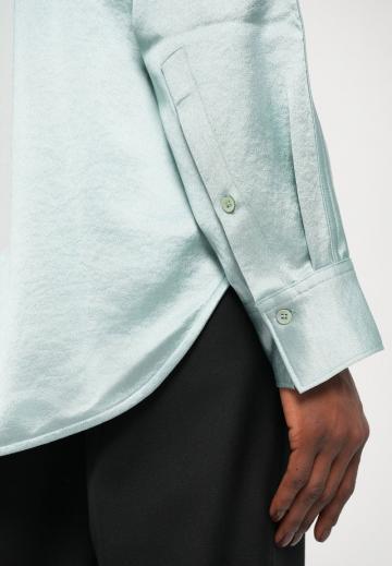 Атласная блузка