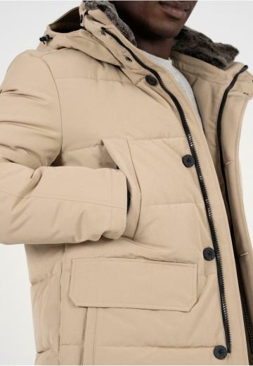 Зимняя куртка