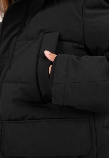 Зимняя куртка