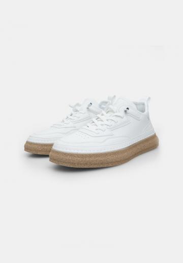 Гандбольные кроссовки