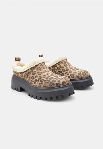 Полуботинки