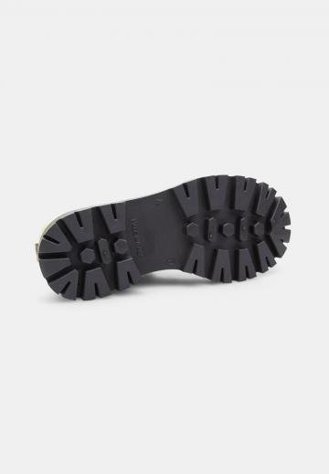 Полуботинки