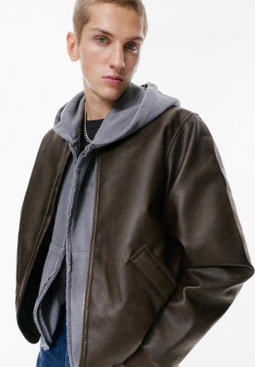 Куртка бомбер