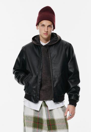 Куртка бомбер