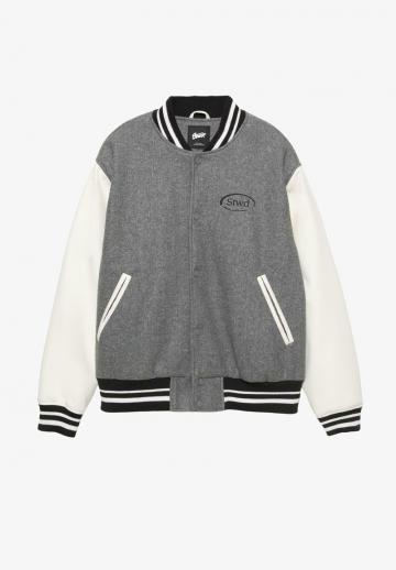 Куртка бомбер