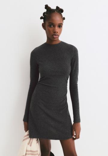 Короткое платье