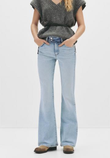 Клешеные брюки