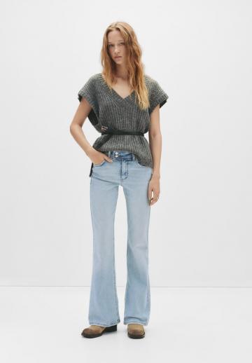 Клешеные брюки