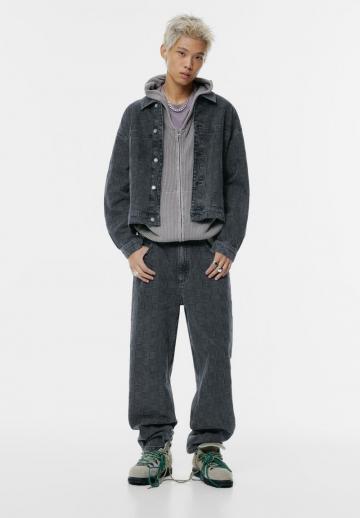 Прямые джинсы