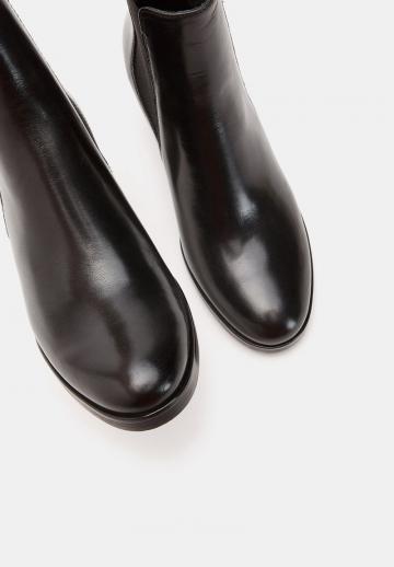 Ботинки челси