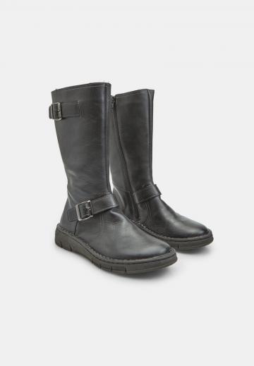 Сапожки на танкетке