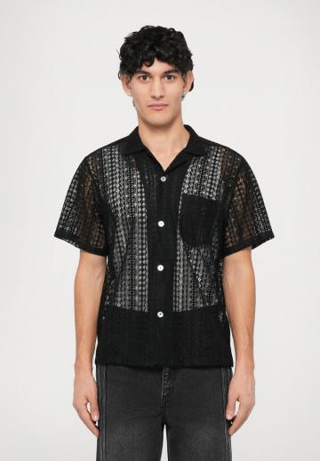 Рубашка с коротким рукавом
