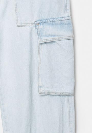 Свободные джинсы