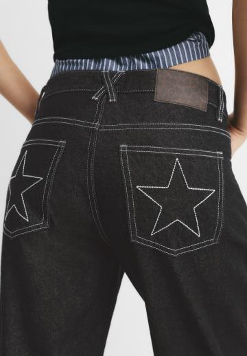 Прямые джинсы