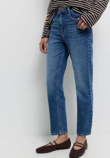 Прямые джинсы